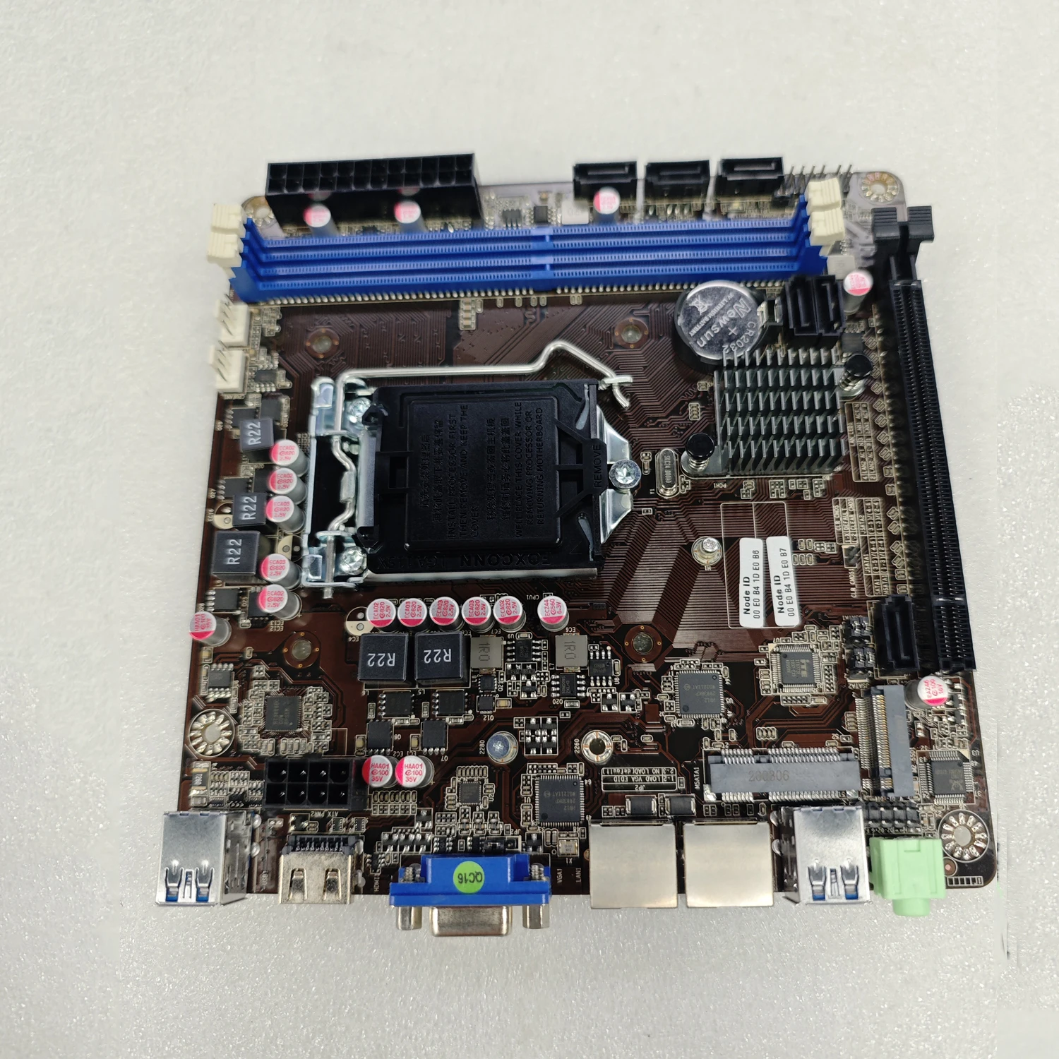 لوحة أم B365 Mini-ITX مع مقبس  - مراجعة Pc Gaming Core I7 وسعره