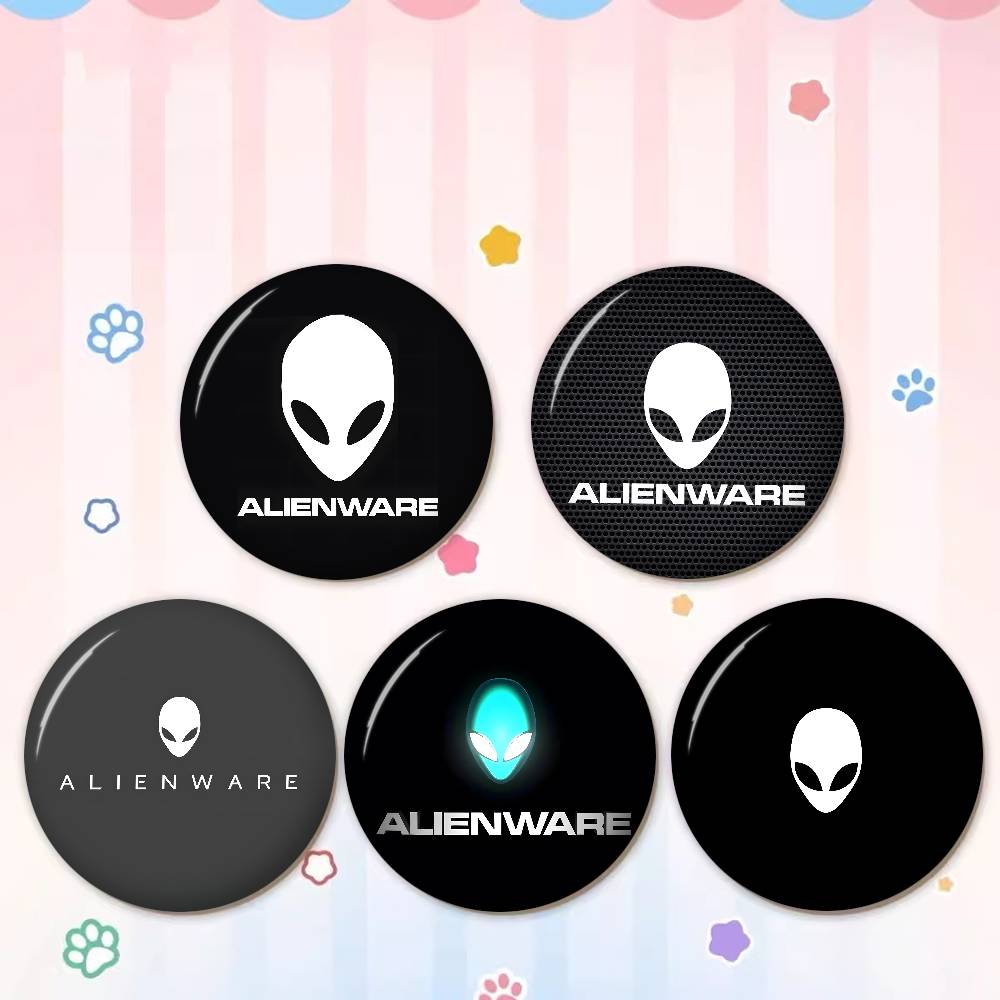دبابيس إبداعية لألعاب الكمبيوت - مراجعة Pc Gaming Dell Alienware وسعره