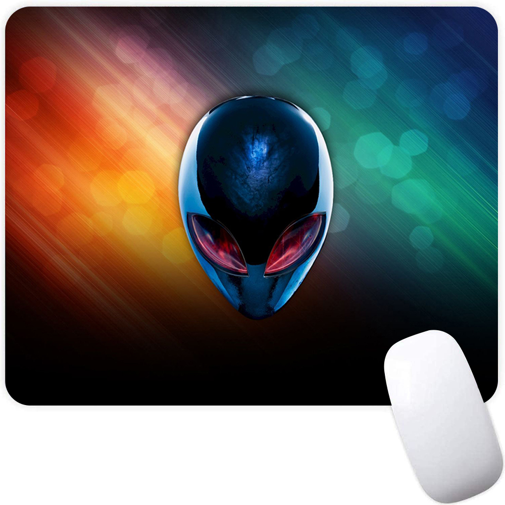 لوحة ماوس ألعاب صغيرة من Dell  - مراجعة Pc Gaming Dell Alienware وسعره
