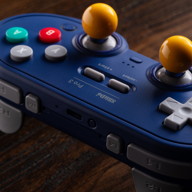 وحدة تحكم الألعاب اللاسلكية 8B - مراجعة Pc Gaming Apple وسعره